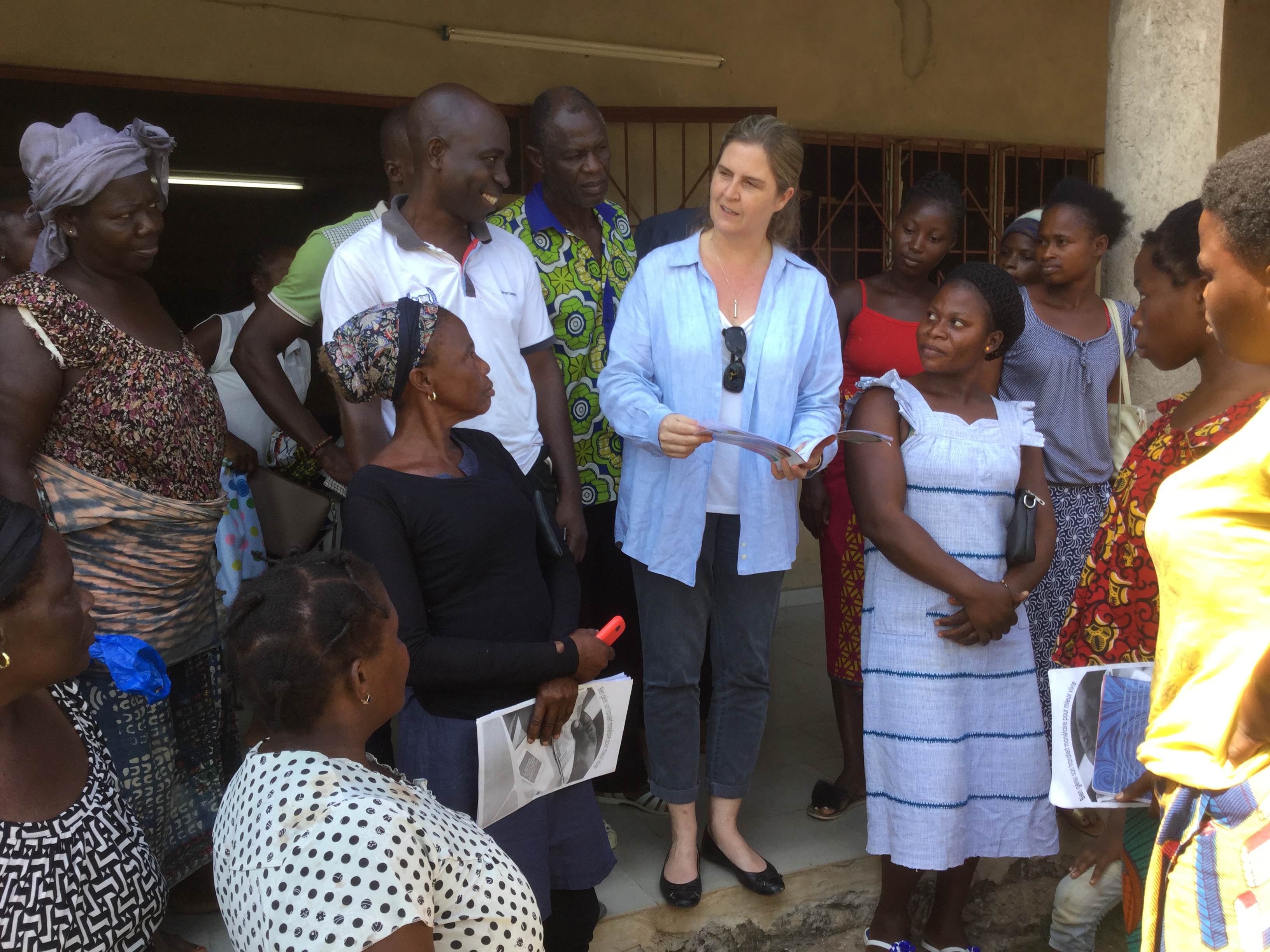 Logbakro, village bénéficiaire du Projet Filets Sociaux Productifs de la région du Bélier, premier village visité en Côte d’Ivoire par la nouvelle  Directrice des Opérations de la Banque Mondiale.