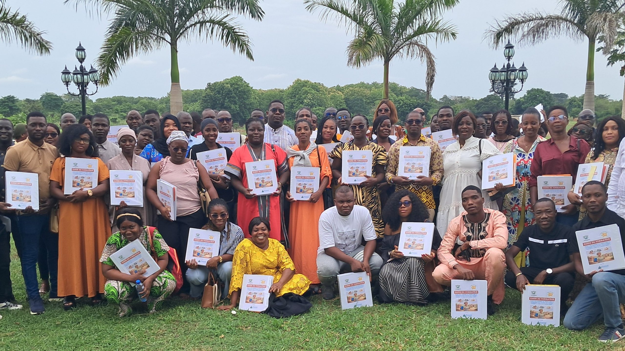 Renforcement des capacités de 69 Agents Communautaires en éducation financière  numérique