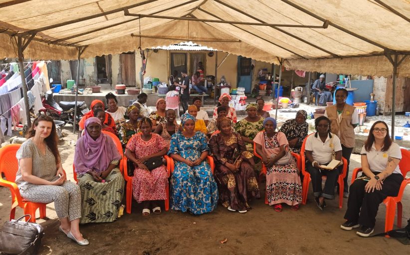 District d’Abidjan : le Bureau de Coordination du Programme Filets Sociaux et la Banque Mondiale à la rencontre des bénéficiaires des Filets Sociaux
